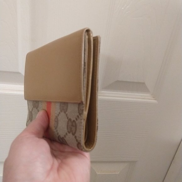 Gucci Classic Jackie O Wallet Beige - Picture 5 of 16